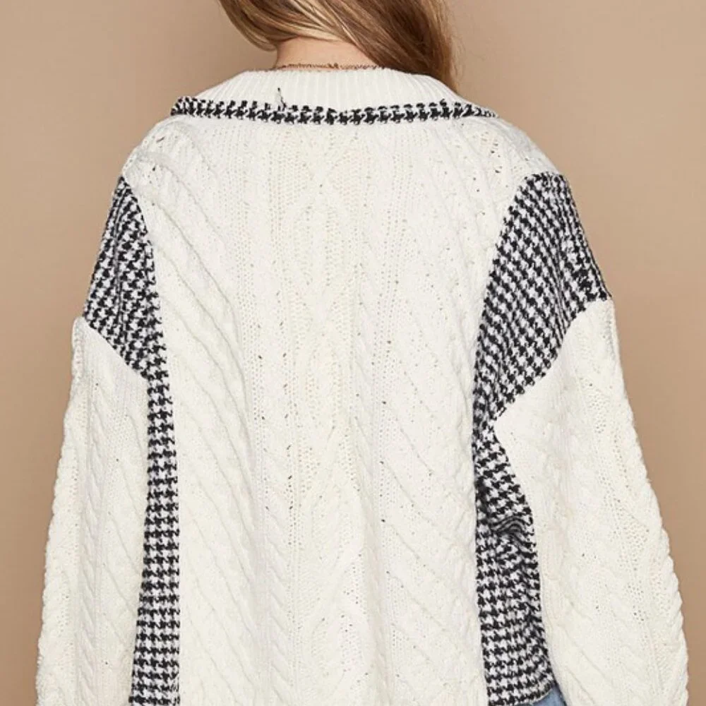 SOLD OUT POL Cable-Knit Plaid V-Neck Cardigan - Cropped Button-Up Sweater - Picture 5 of 9